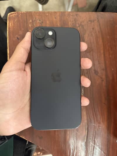 Apple iPhone 15