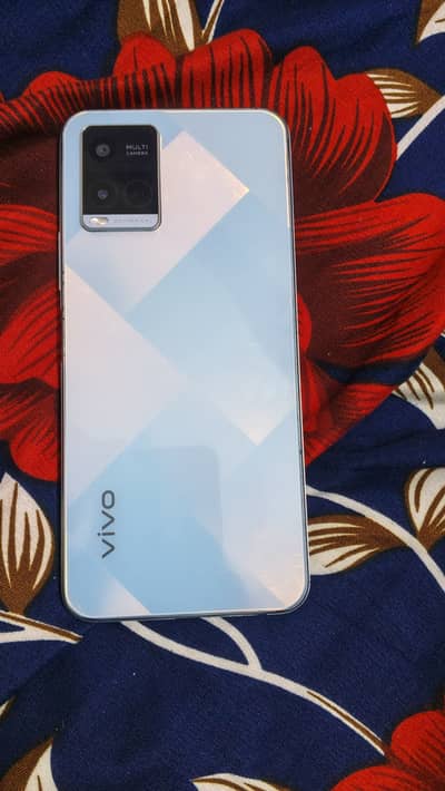 One hand used, good battery timing and good condition