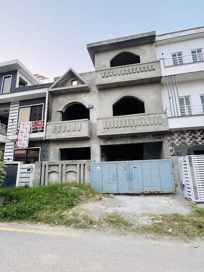 5 MARLA GREY STRUCTURE HOUSE FOR SALE IN FAISAL TOWN PHASE-1
