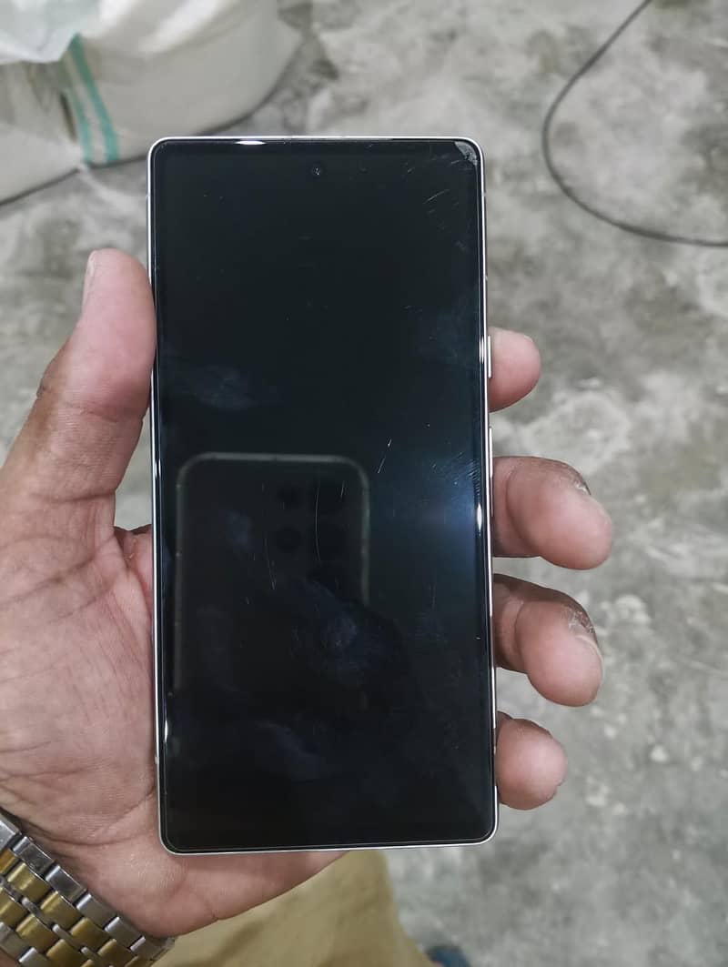 Google Pixel 7a 2
