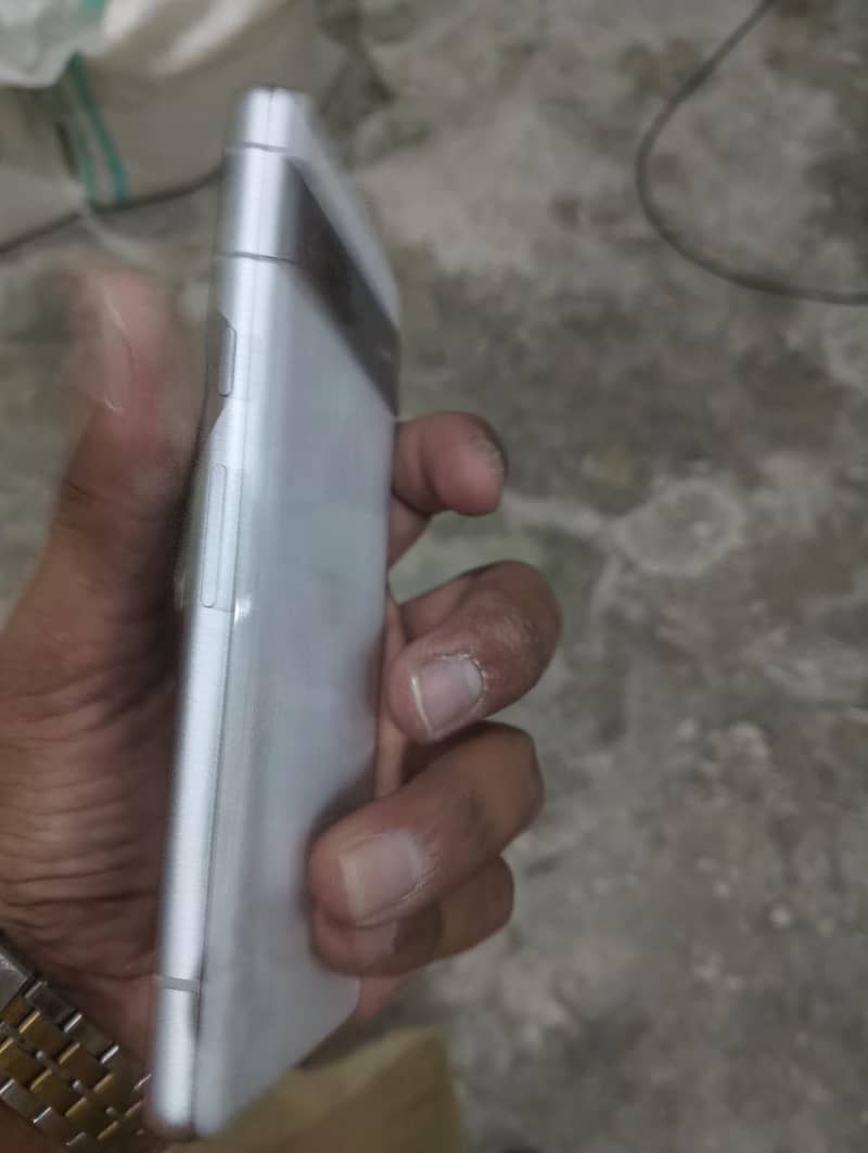 Google Pixel 7a 4
