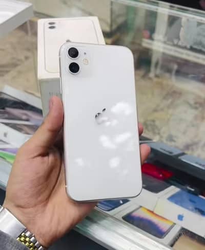 Apple iPhone 11 ram 128 GB PTA approved for sale condition 10 by 10 by