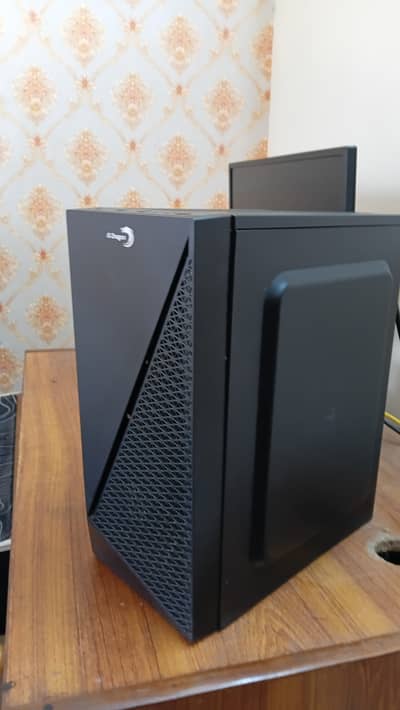 Customized gaming/work Pc