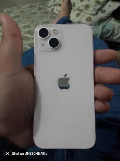 Apple iPhone 13