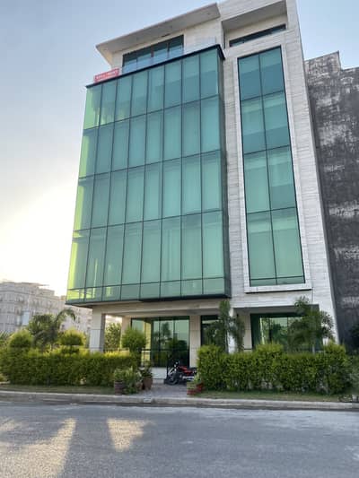 Corporate Building for iT ,School & Medical etc. . 03001009047