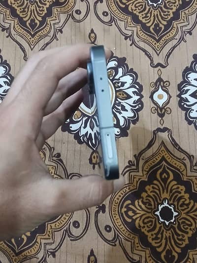 Samsung Mobile S24 fE