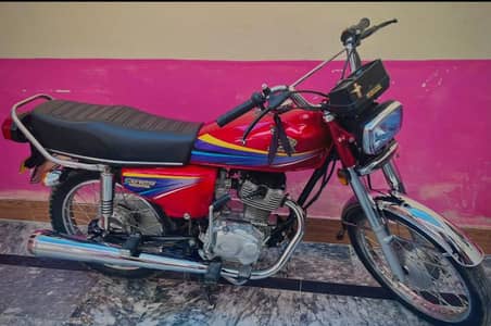 125 Brand New Condition