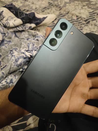 Samsung Mobile S22