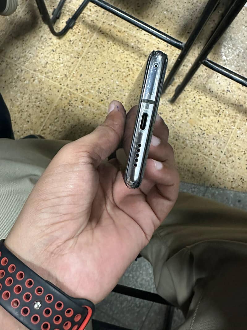 One Plus 7T 3