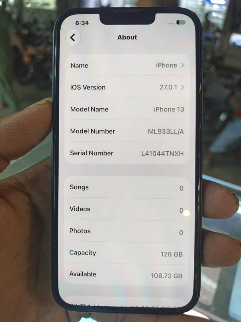 Apple iPhone 13 6
