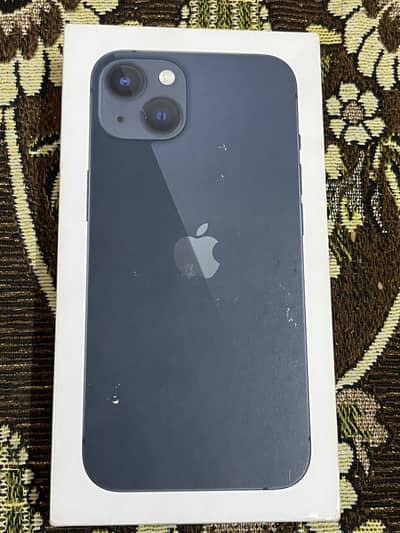 Apple iPhone 13