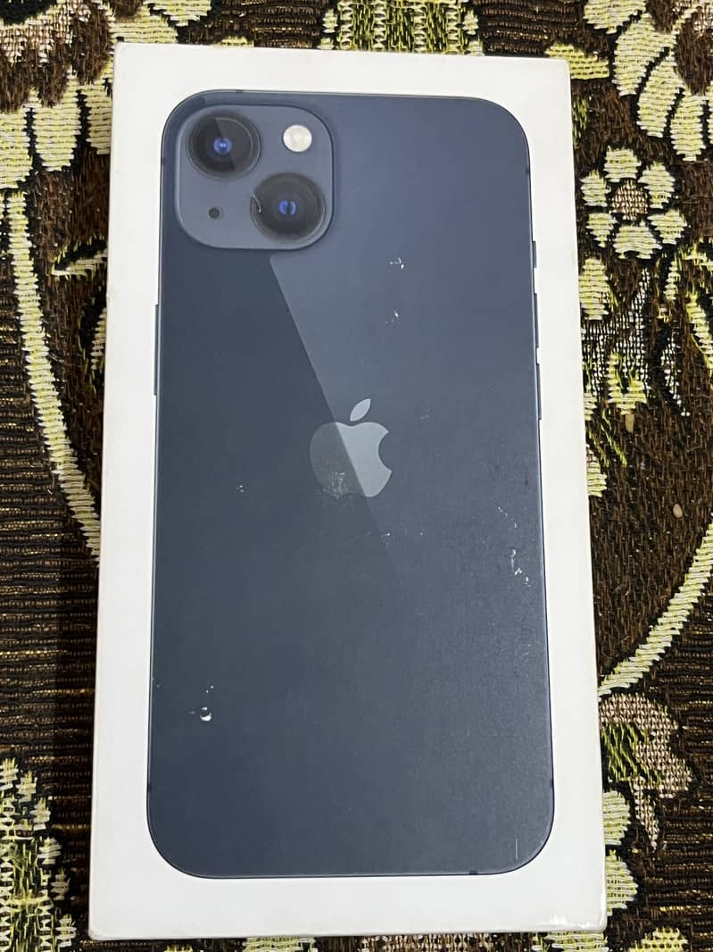 Apple iPhone 13 0