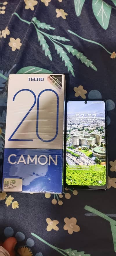 Tecno CAMON 20