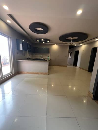 FOR RENT: VIP SEA-FACING 4-BED DD PENTHOUSE ELEGANCE TOWER, CLIFTON BLOCK 2