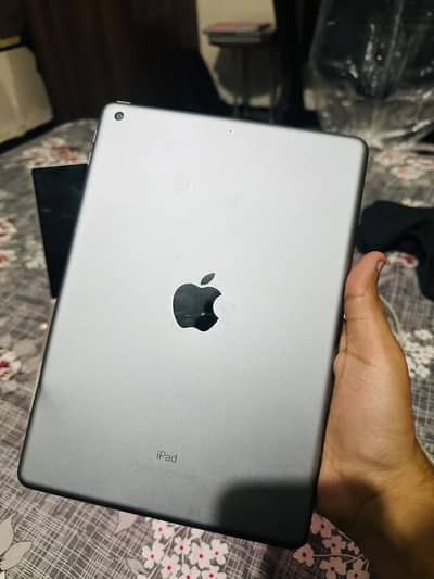 Apple Ipad 6th Gen 2018 32GB