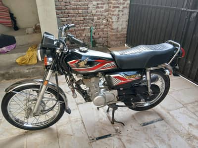 Honda CG 125 2024