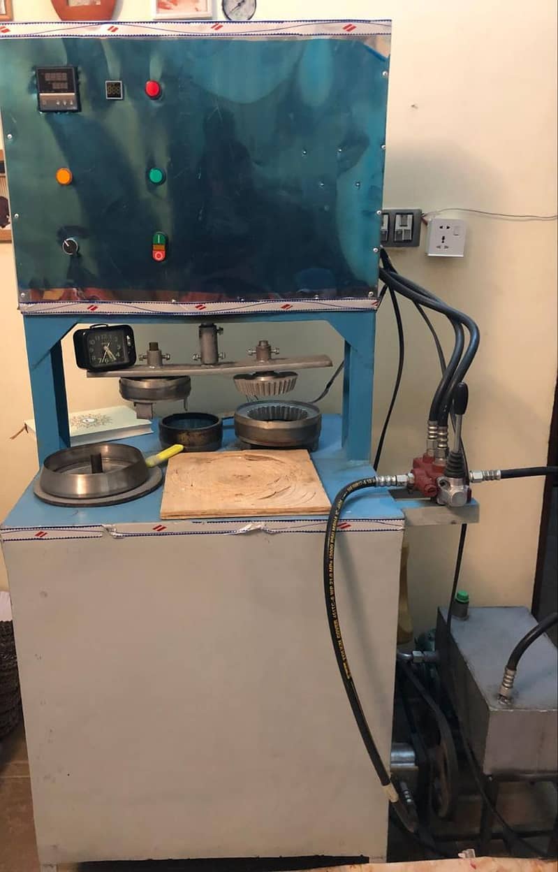 Paper plates making machine 2
