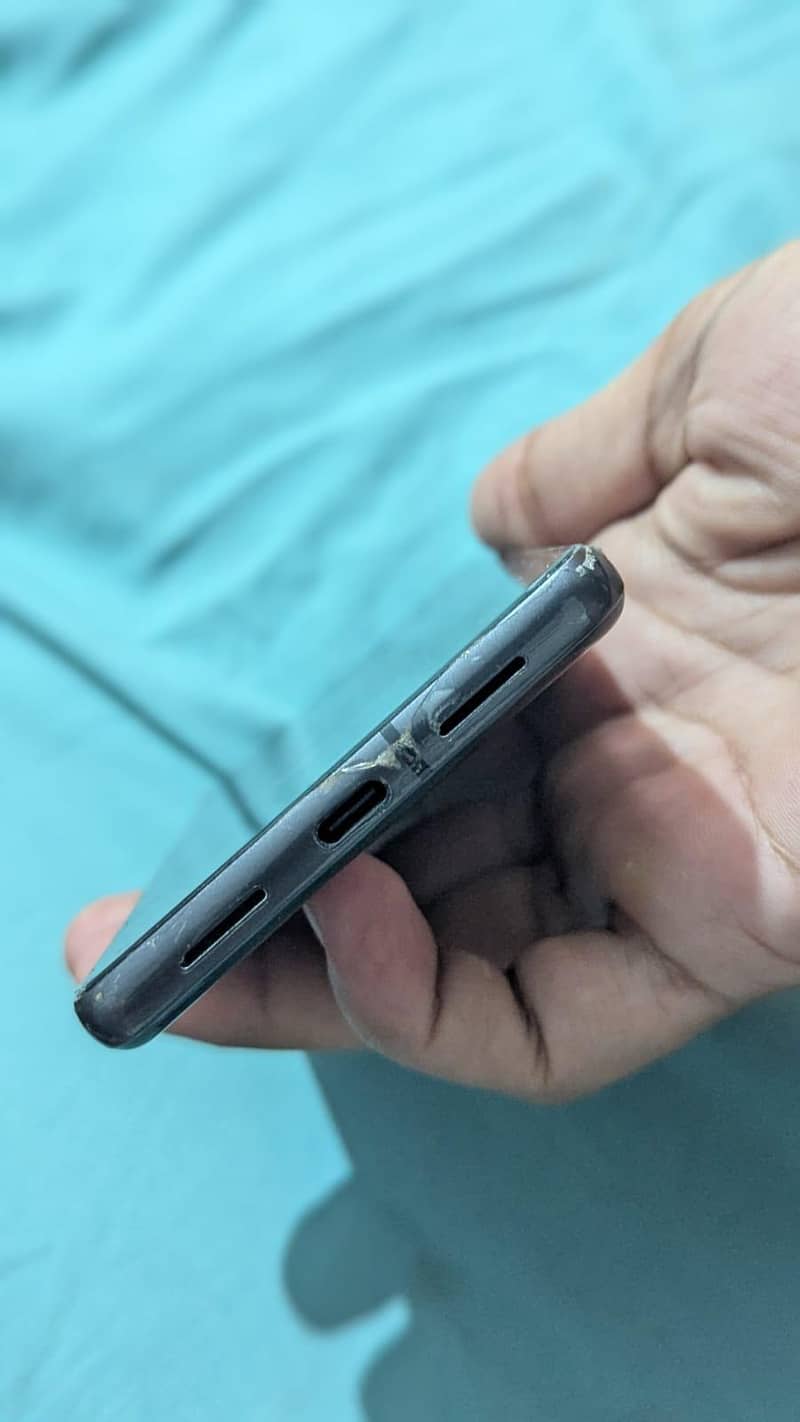 Google Pixel 7 3