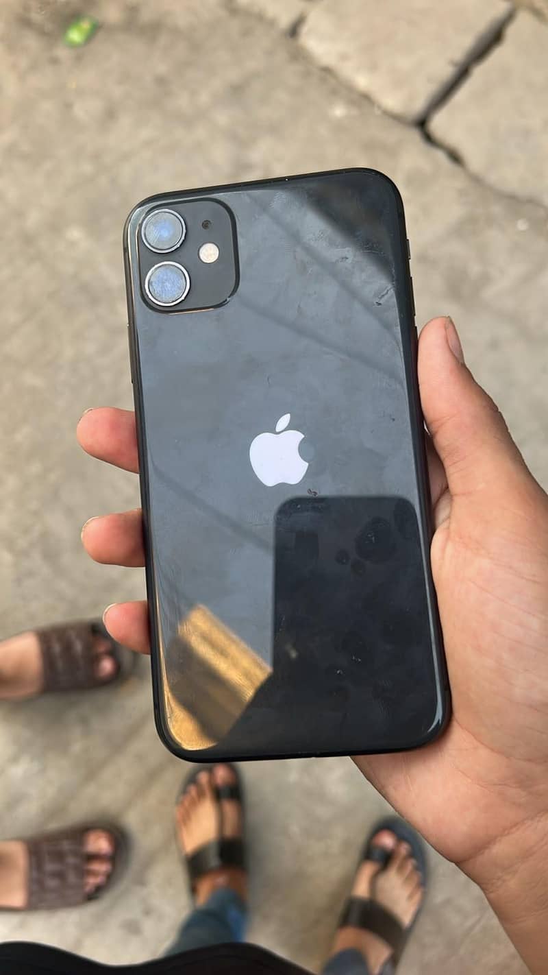 Apple iPhone 11 0