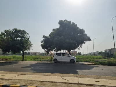 Plot West Open Cheep Price Park Face