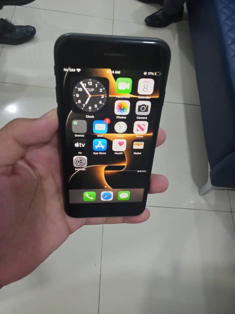 Apple iPhone 7 5