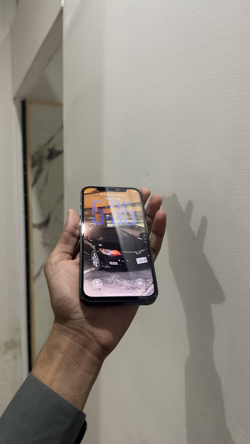 Apple iPhone 12 Pro 2