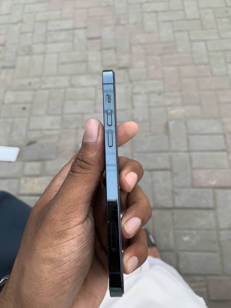 Apple iPhone 12 Pro 5