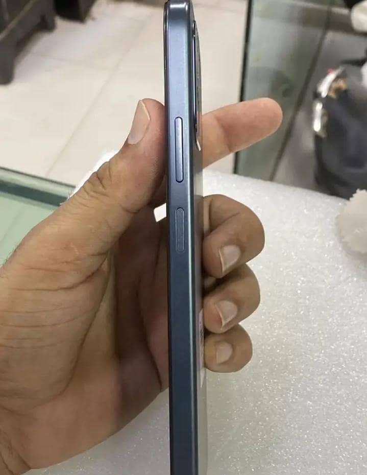 OPPO A6 2