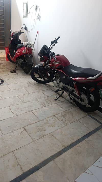 HONDA CB125F