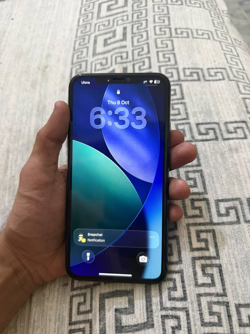 Apple iPhone 11 Pro Max 1