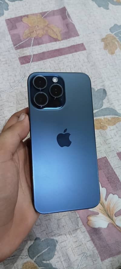 Apple iPhone 15 Pro Max