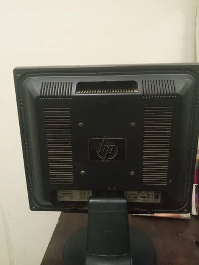 HP original LED monitor 19 inch