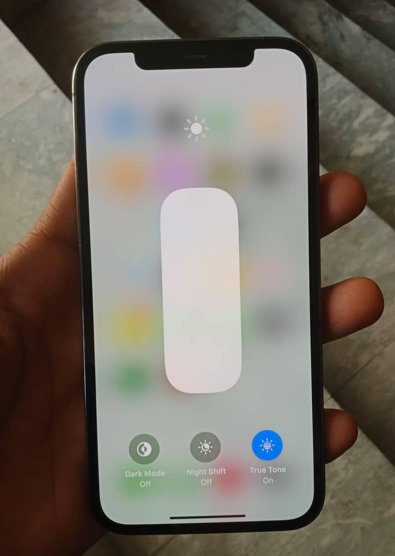 Apple iPhone 12 Pro 3
