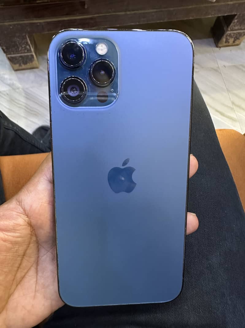 Apple iPhone 12 Pro Max 2