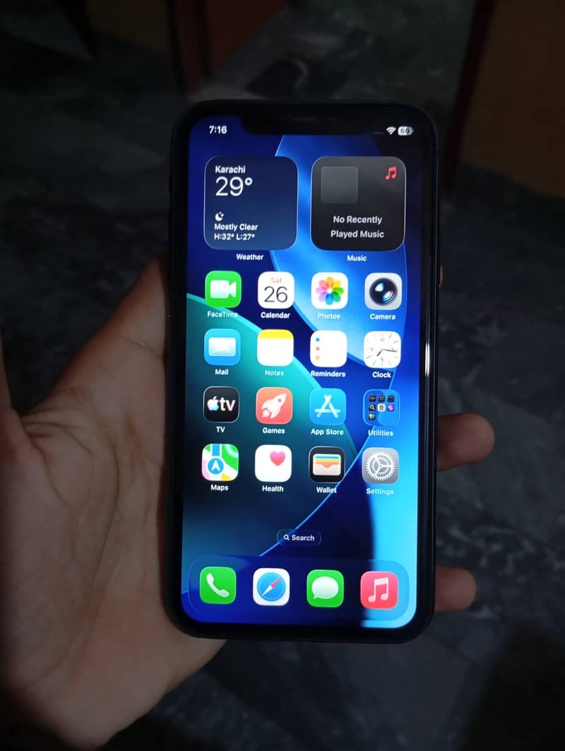 Apple iPhone 11 5