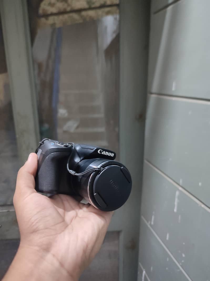 canon camera 1