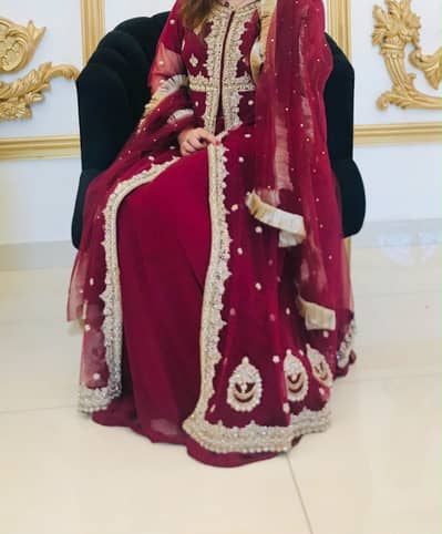 Maroon colour