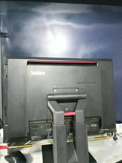 Lenovo ThinkCentre M90z All in one Computer