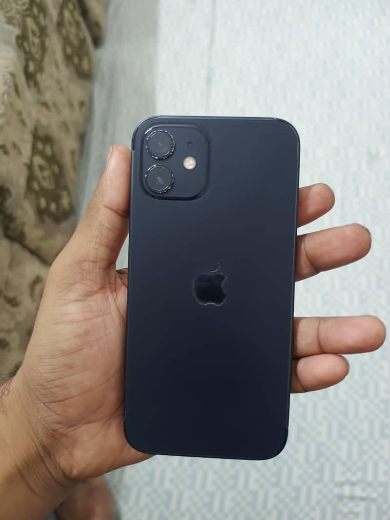 Apple iPhone 12 0