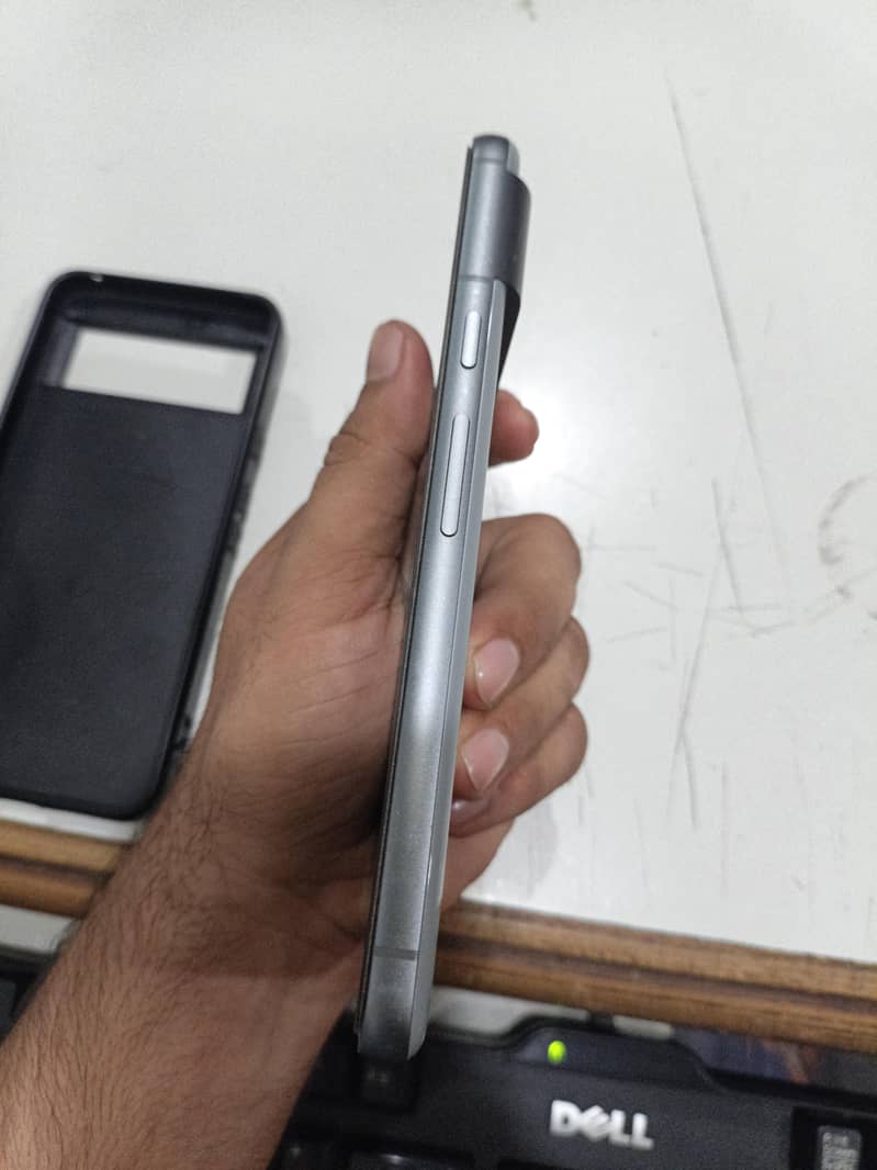 Google Pixel 8a 5