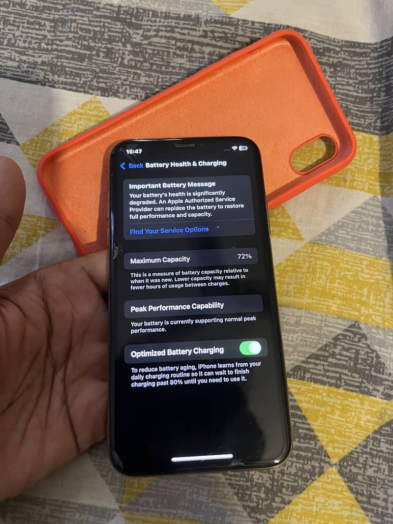 Apple iPhone XS 5