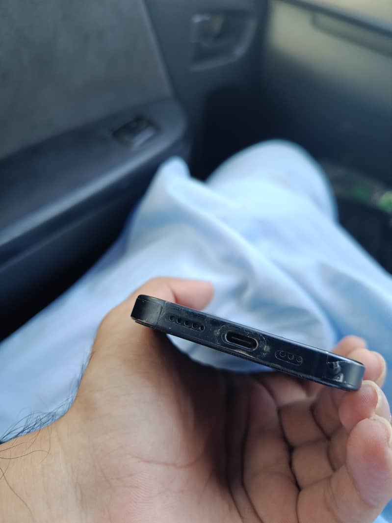 Apple iPhone 15 Pro 5