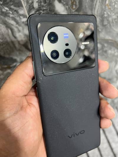 Vivo X80