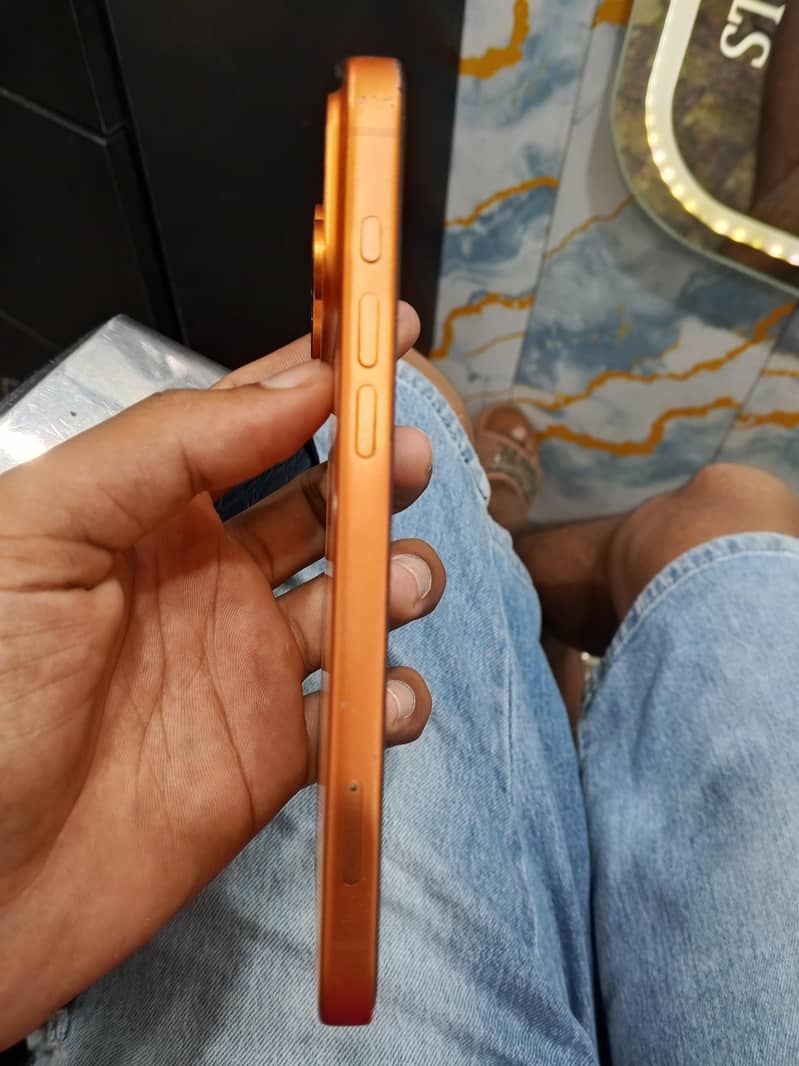 Apple iPhone 17 Pro Max 7