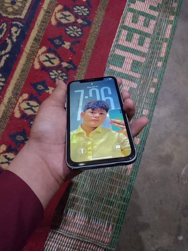 Apple iPhone 11 5