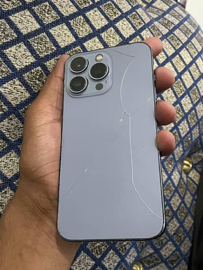 Apple iPhone 13 Pro icloud locked exchange possible