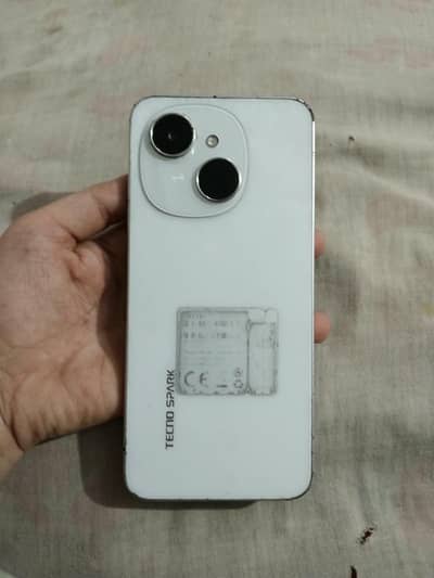 Tecno Spark Go 1