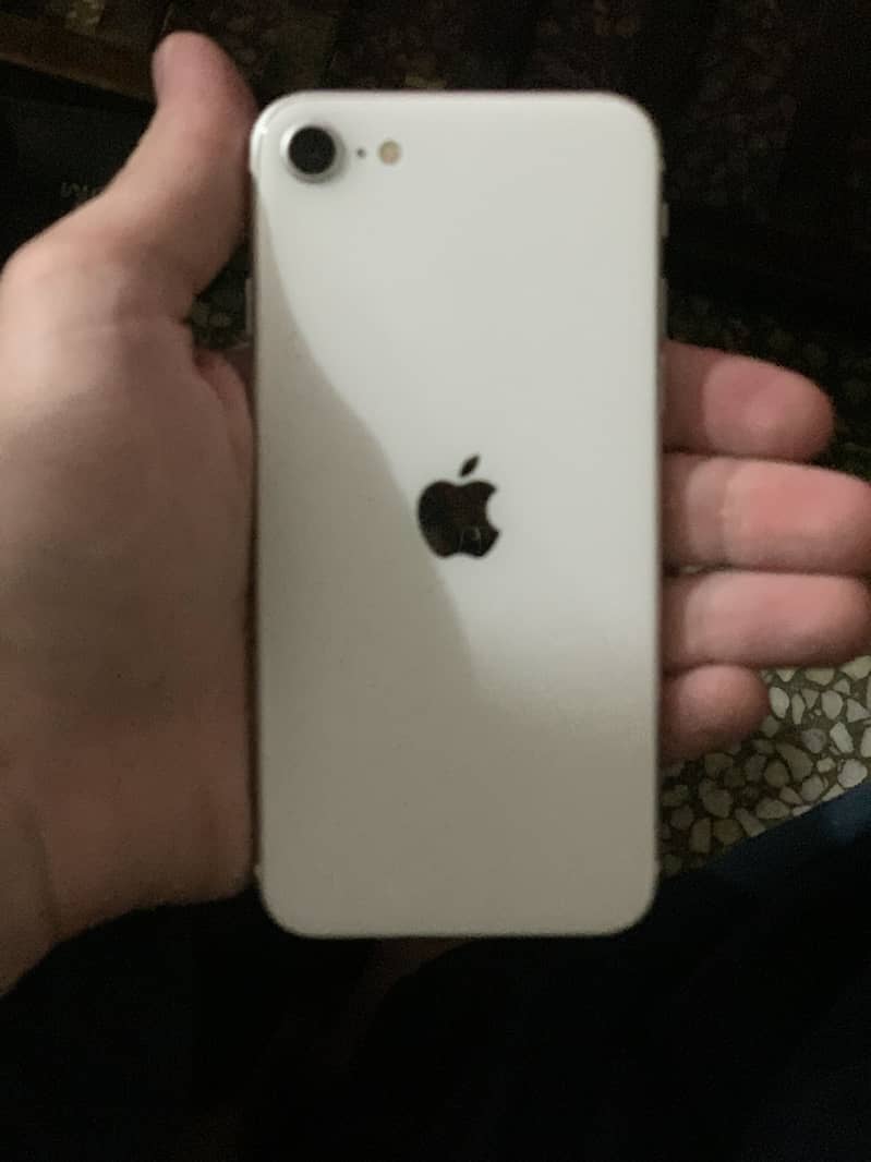 Apple iPhone SE 2 0