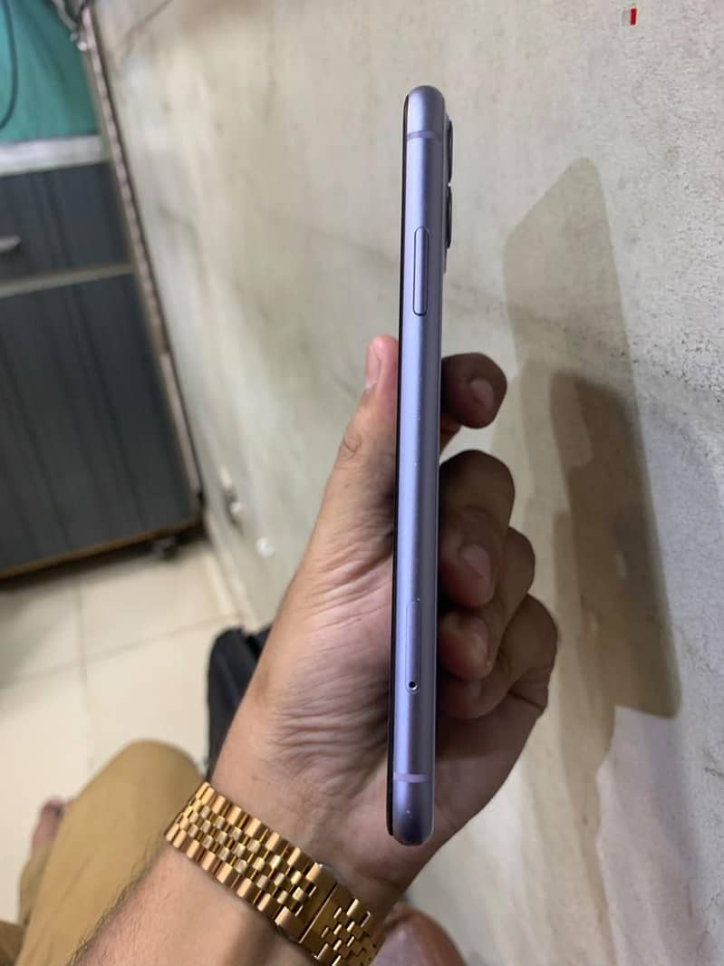 Apple iPhone 11 1