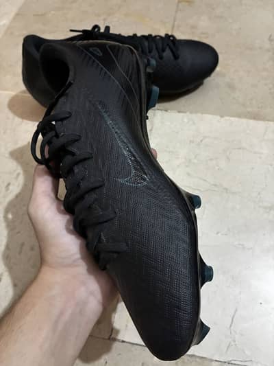 Nike Mercurial Vapor 16 MG boots